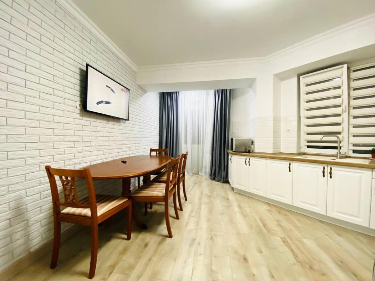 Central Eco View Apartment Chişinău Eksteriør billede